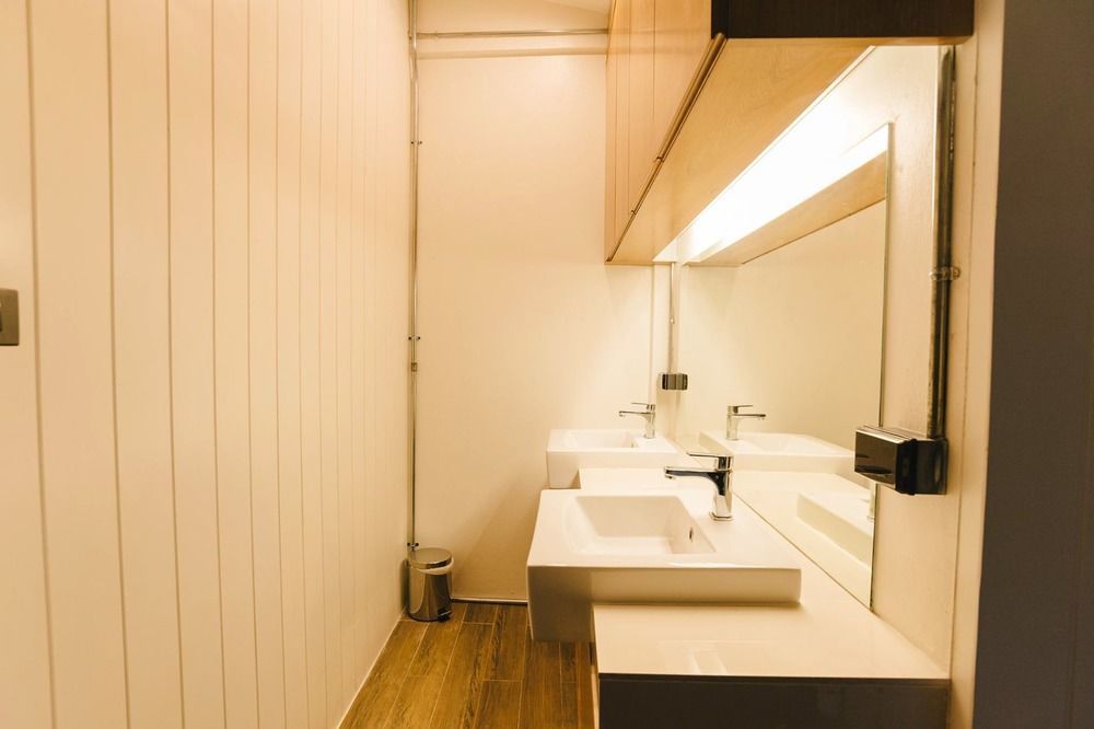 Bed Addict Hostel Чиангмай Экстерьер фото